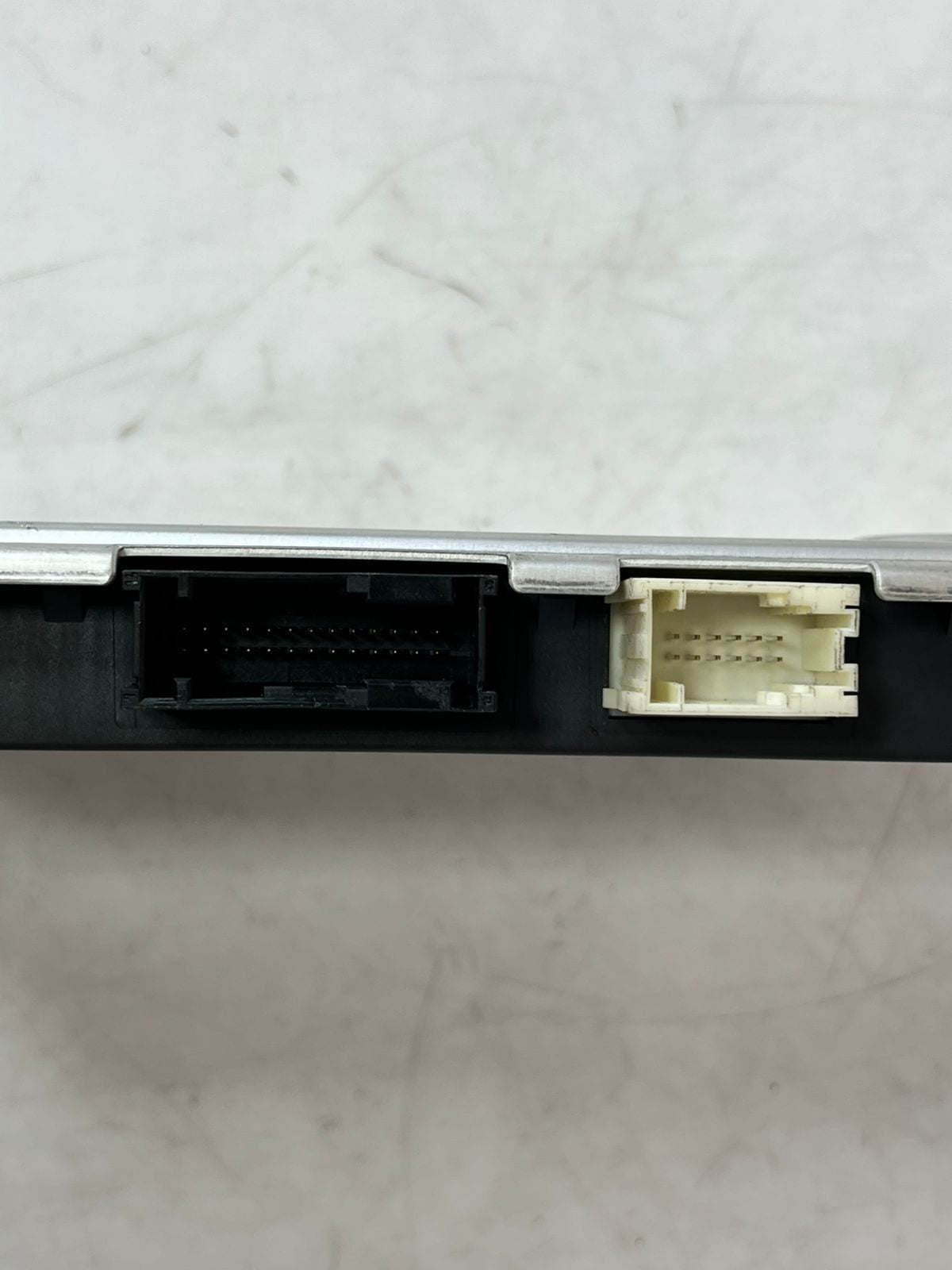 2011-15 BMW 550i 5' 535i 640i 650i F12 Footwell Light Control Module 9273630 OEM
