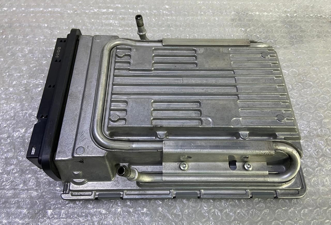 OEM BMW F10 F01 F07 N63 4.4i DME MSD85.0 ENGINE Control Unit ECU ONLY 8610680