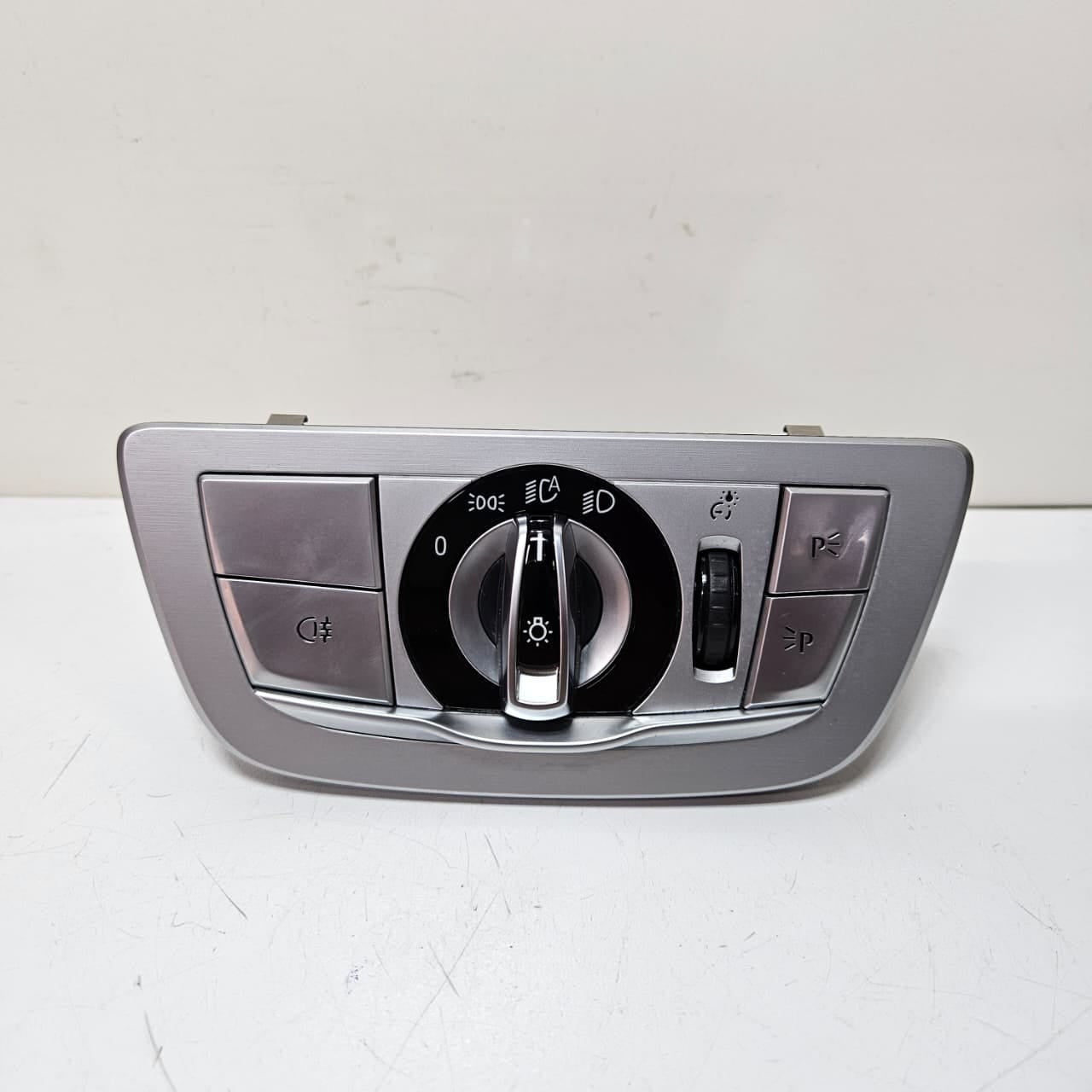 2012 BMW 7-Series G11 G12 740i Light Fog Light Control Switch 6841890