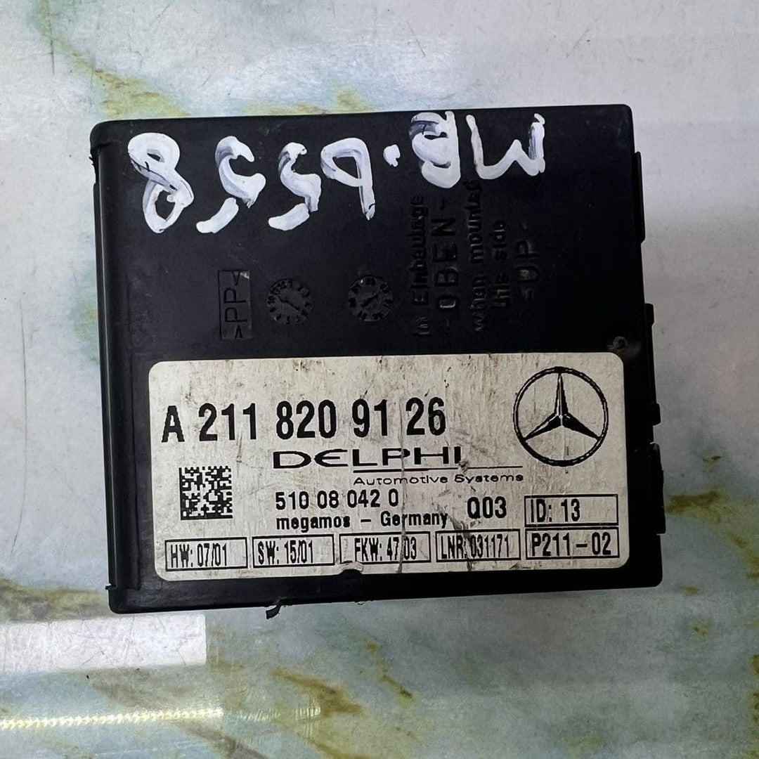 2001-2005 Mercedes C240 Alarm Control Unit A2118209126 W203 CLK and SL R230