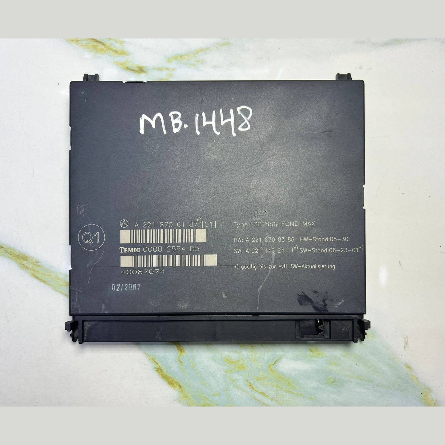 2007-2009 Mercedes-Benz S600 Rear Seat Control Unit A2218706187 S-Class W221