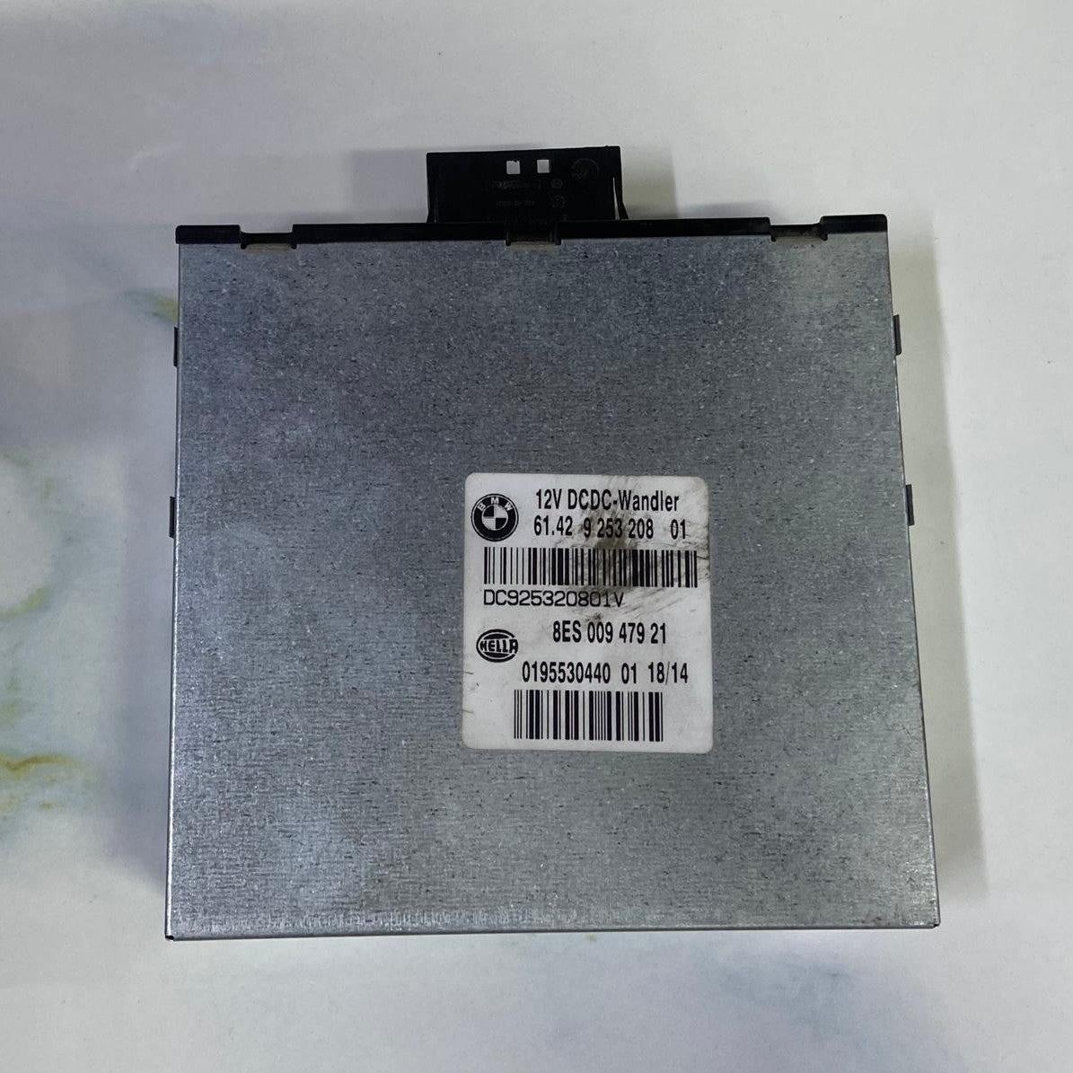 OEM BMW X1 E84 VOLTAGE CONVERTER CONTROL MODULE 9253208
