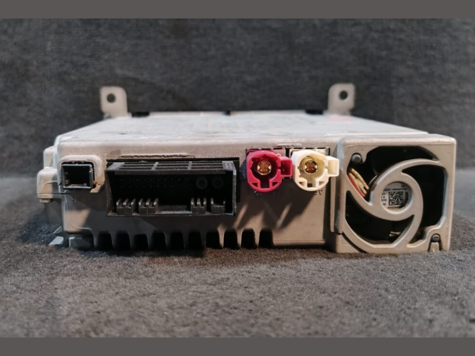Bmw 5 7 X5 Series G30 G31 G11 G12 F15 F16 DVD Audio Player Head Unit - 8721896