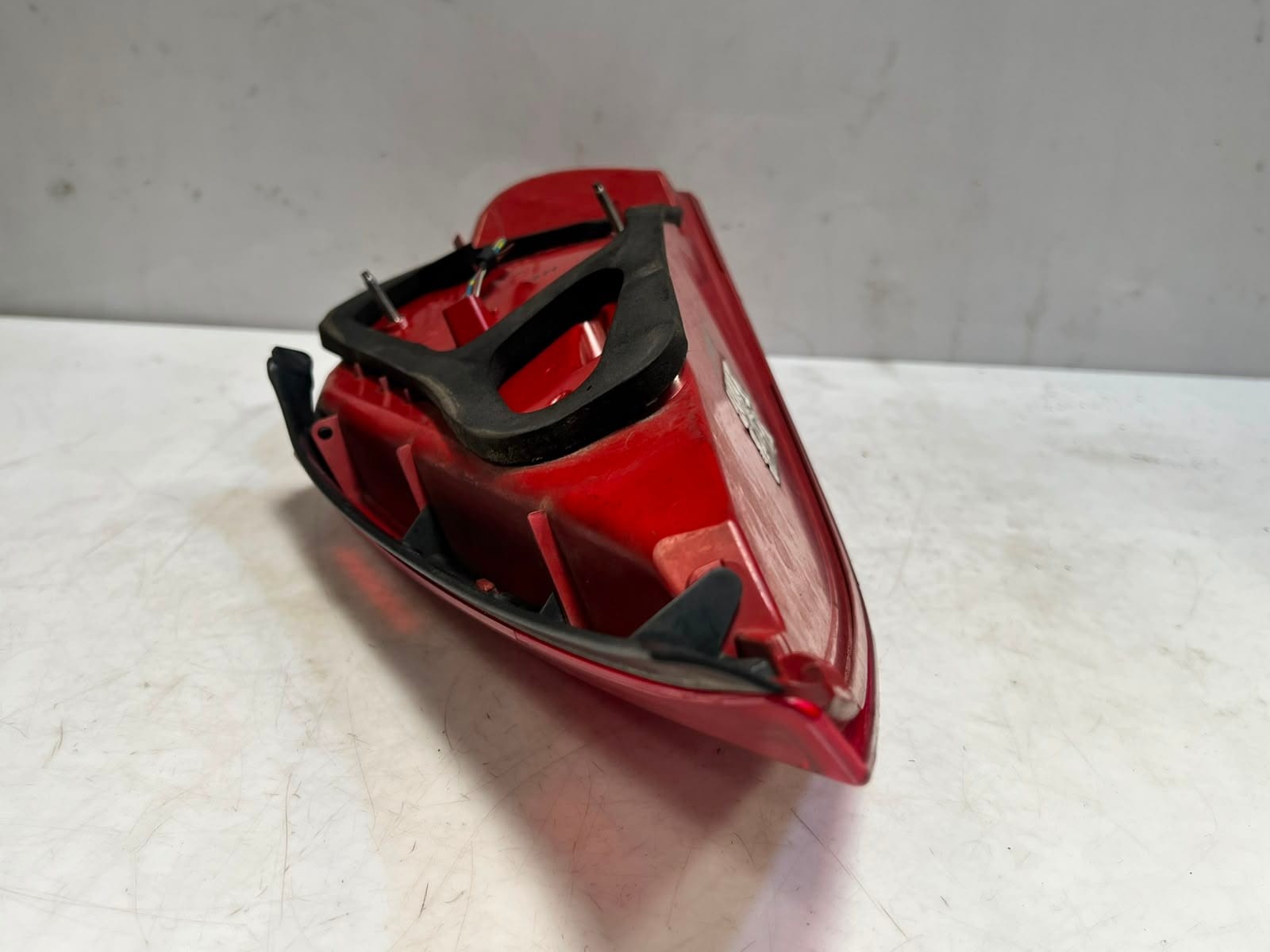 2006-2010 BMW E63 E64 M6 Left REAR LIGHT Tail Light 7177069 OEM