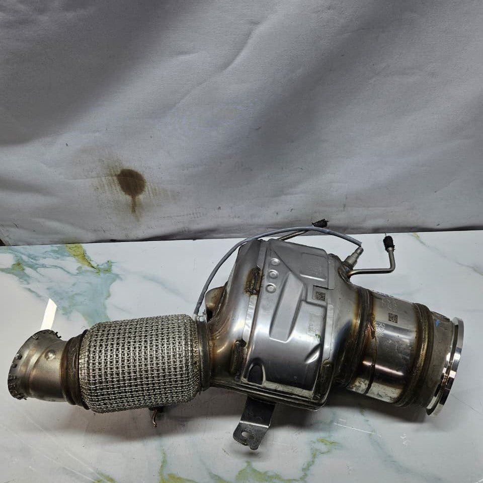2023 BMW X5 G05 X3 G01 B58B30S Catalytic Converter 5A0BFD6 OEM