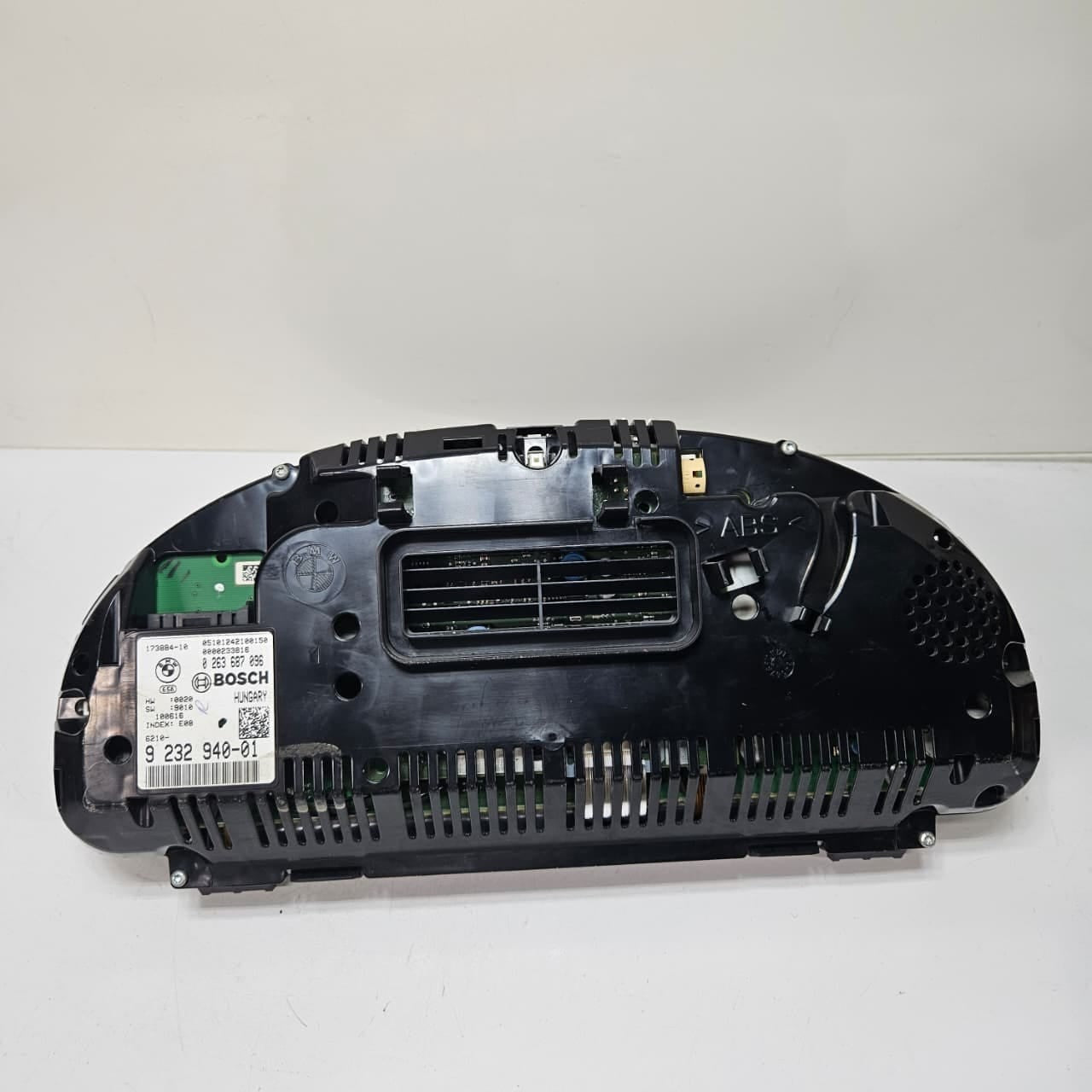 2010 BMW 5 7 Series Gran Turismo F02 740Li F07 X3 Instrument Cluster 9232940