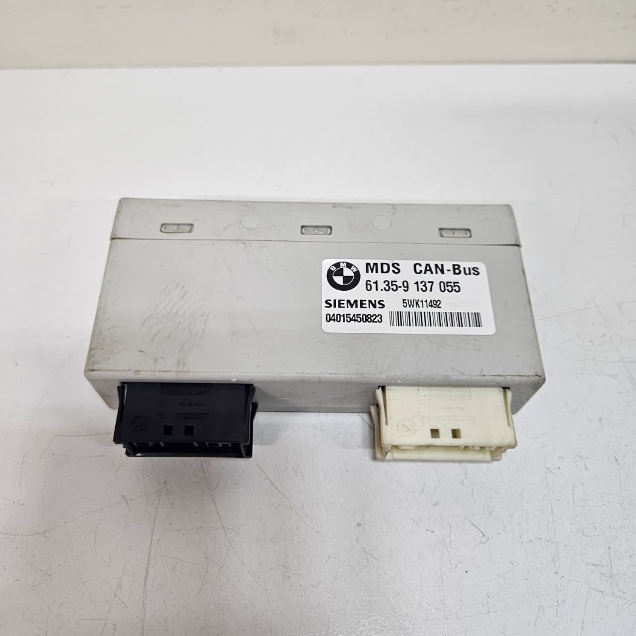 OEM BMW E60, E61, E63, E64 Sunroof Control Module 9137055