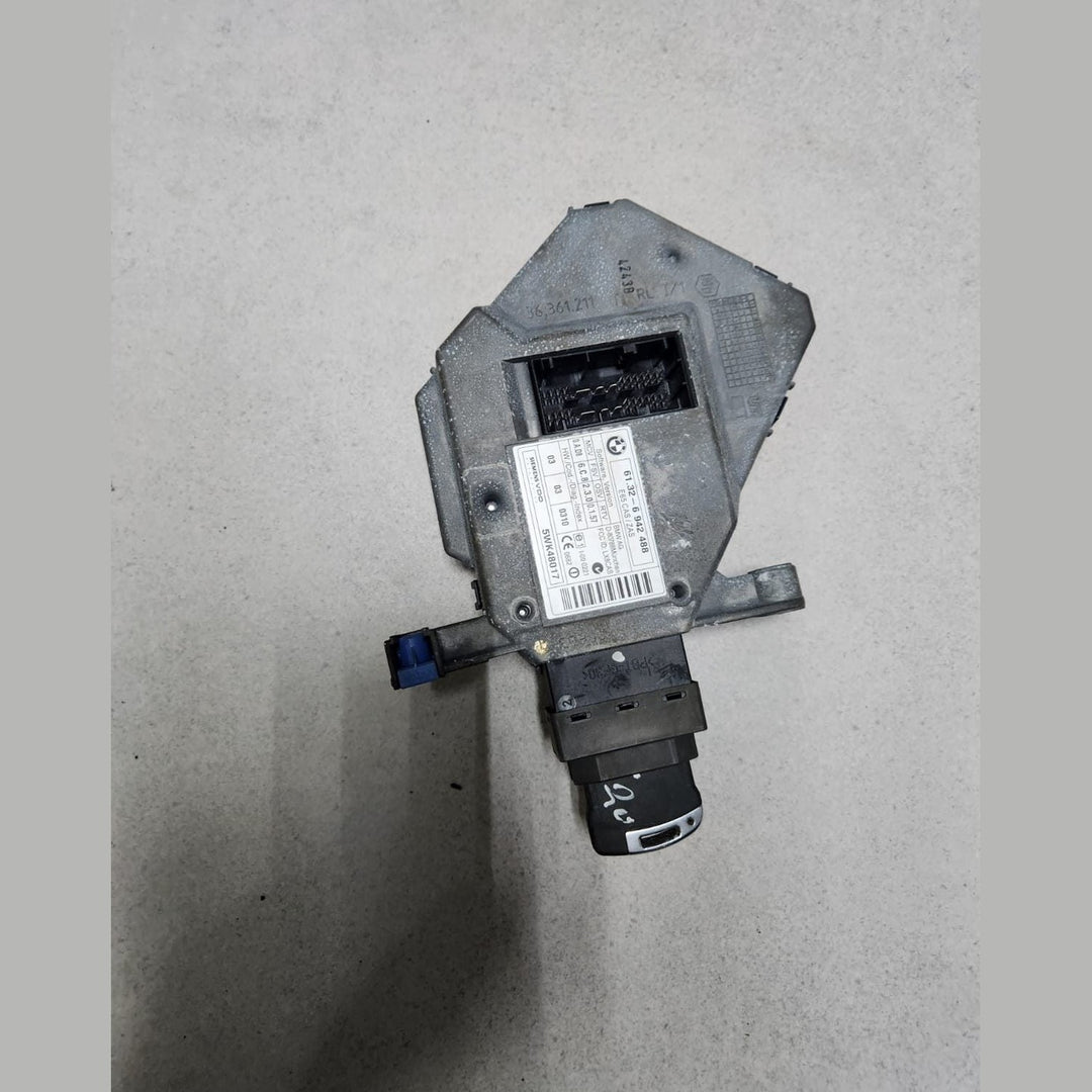 2004 BMW 735i E65 RIGHT HAND DRIVE Engine Control Unit 7540510 ECU SET 