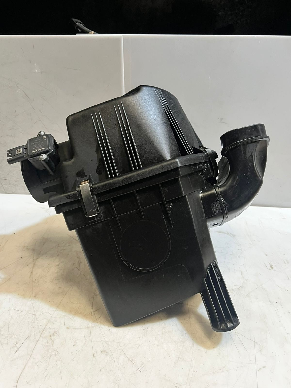 2008 BMW X3 E83 3.0L  Air INTAKE Filter Housing BOX 3415441 OEM