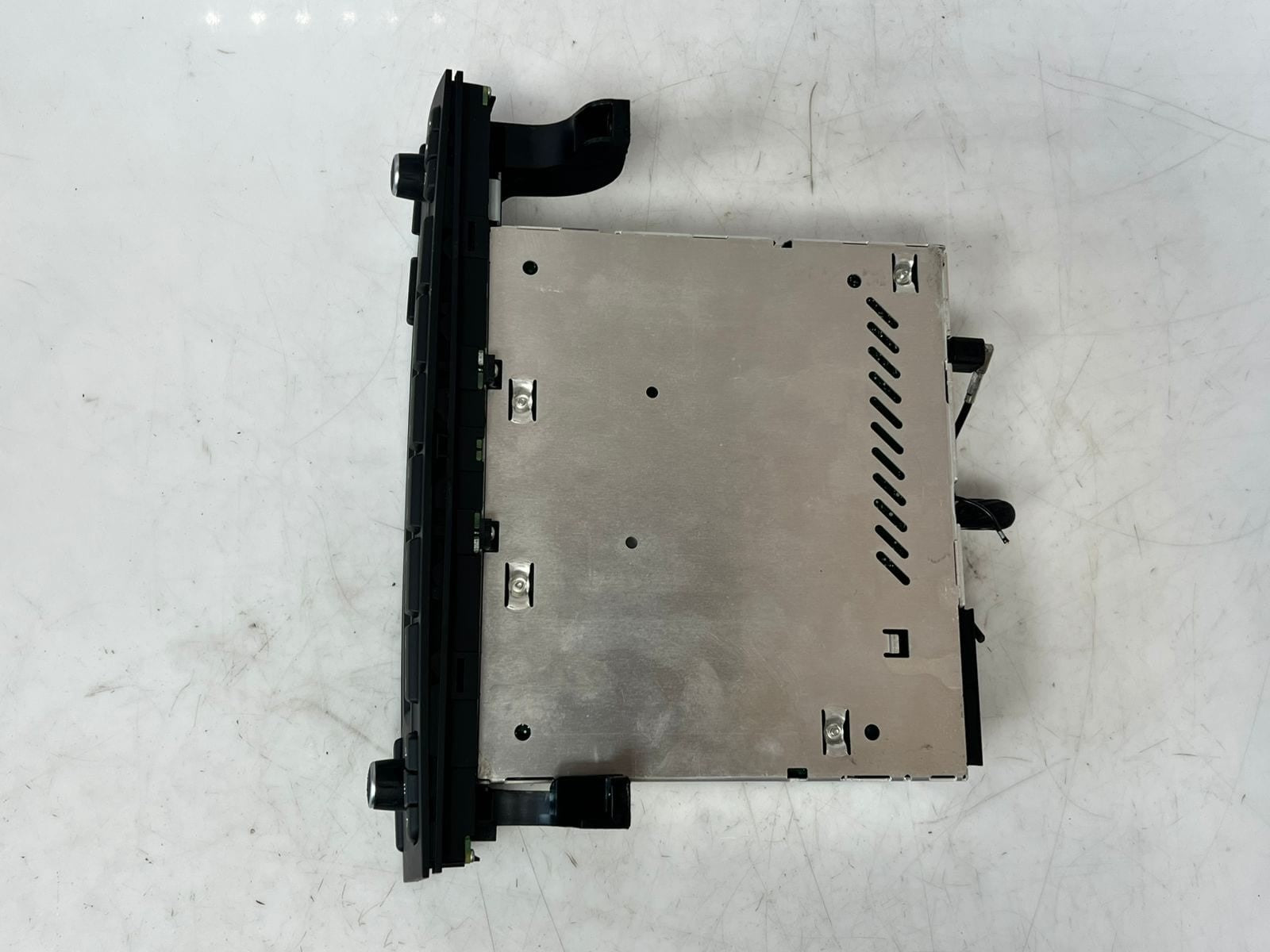 2010-2015 BMW X1 E84 Radio PROFESSIONAL Cd Player Head Unit 9283705 OEM