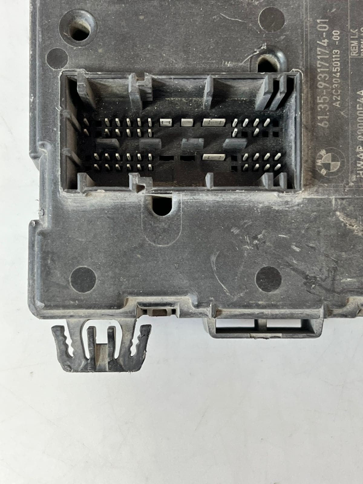 BMW F30 F31 F32 F33 F36 Rear Electronic Module Body control unit 9317174