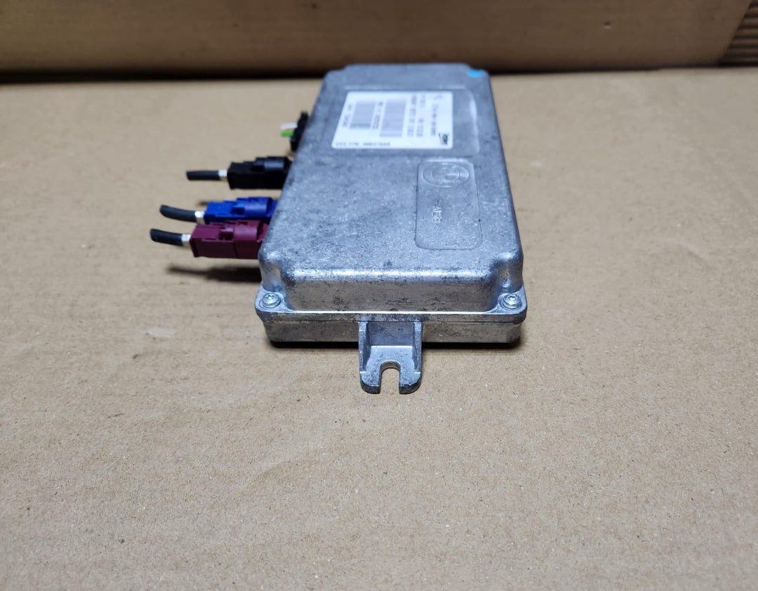2011-2014 BMW X3 Rear Camera Control Module 9282422 X3 F25 and X4 F26