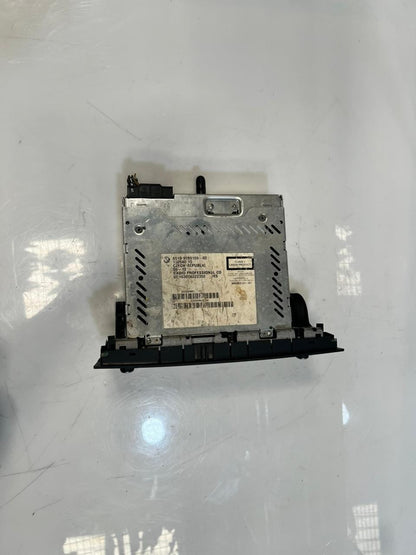 BMW X1 sDrive 18i E84 STERIO RECIVER MULTIMEDIA RADIO Player CD - 9289109