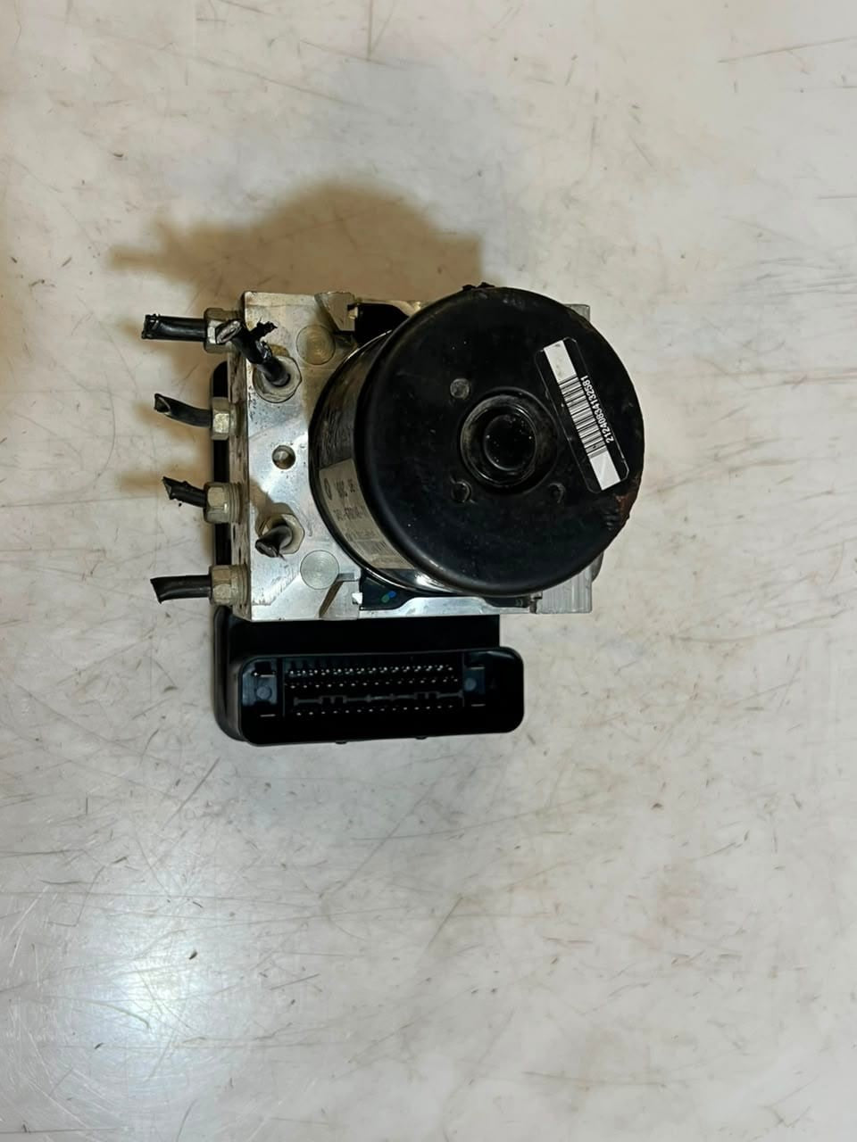 2009-2013 BMW E90 E92 E93 E91 128i ABS Pump and Control Unit 6790146 OEM