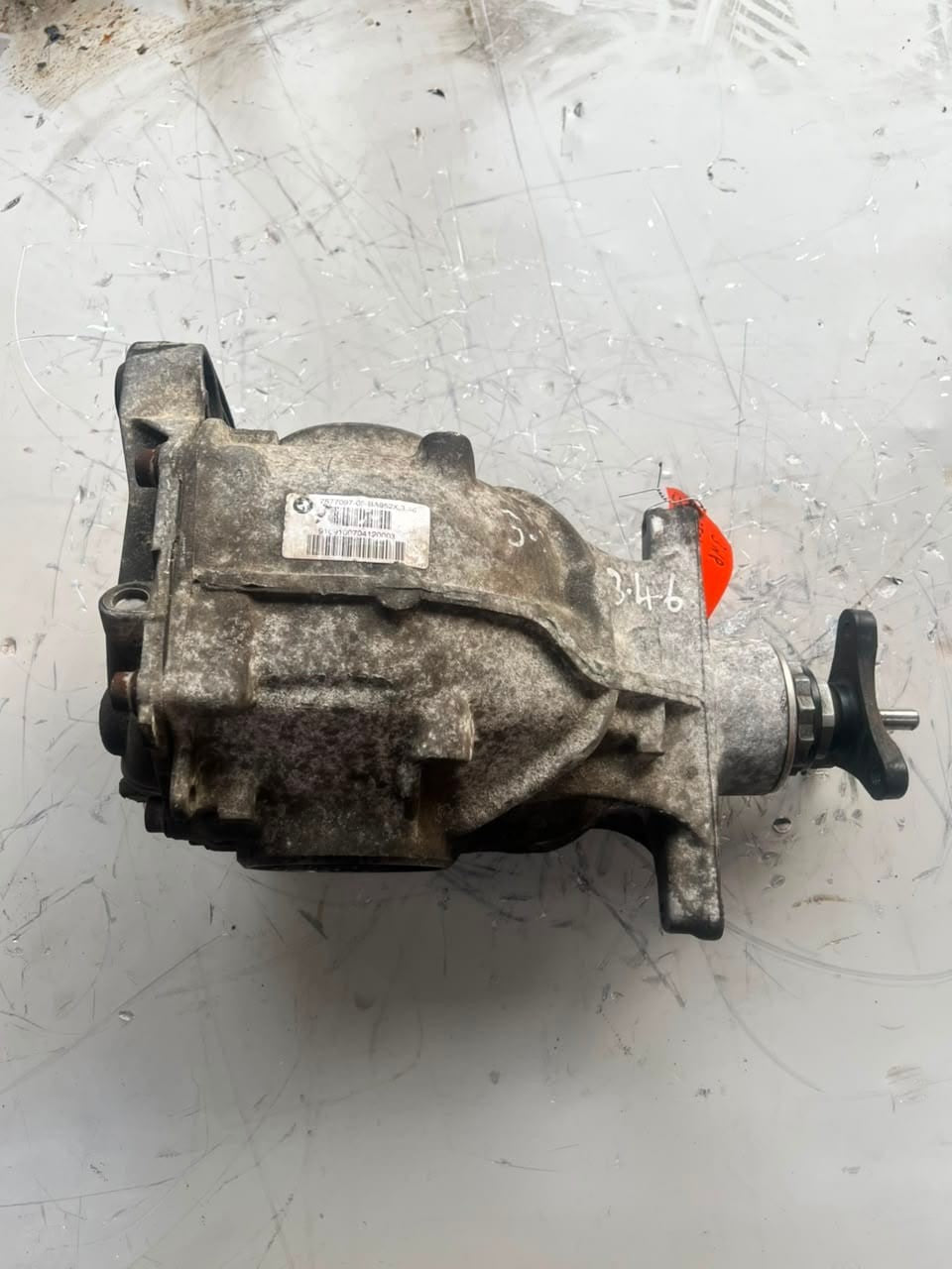 2010-2012 BMW 750Li Rear Differential 7577097 RATIO 3.46 4.4 V8