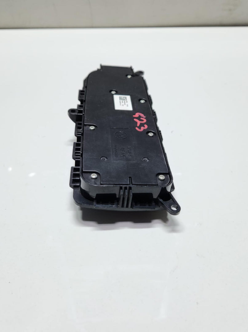 2018-2026 BMW X3 Seat Adjustment Switch Panel 9390115 G01 G20 G21 G22 G23 OEM