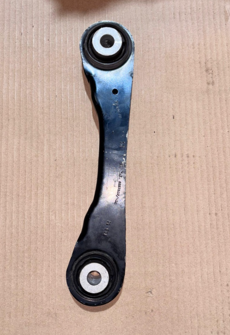 BMW 5 G30 7  G12 8  G14 FRONT GUIDE ROD RIGHT 6867538 OEM