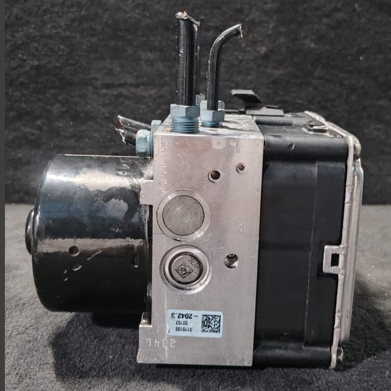 BMW F25 ANTI-LOCK BREAKING SYSTEM ABS MODULE PUMP OEM - 6877726