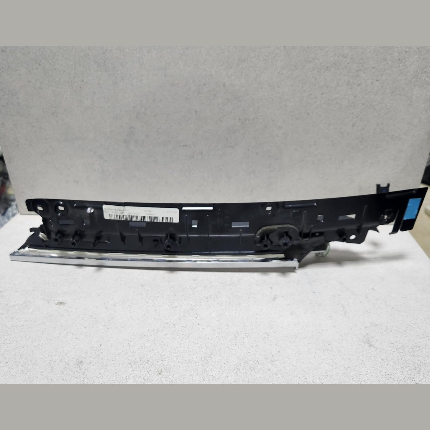 2016-2019 BMW 750i Rear Door Window Sunshade 7440850 7 Series G1