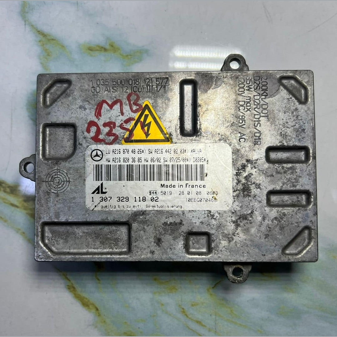 2006-13 Mercedes-Benz S350 Xenon Headlight Ballast Control Unit A2168704826 W221
