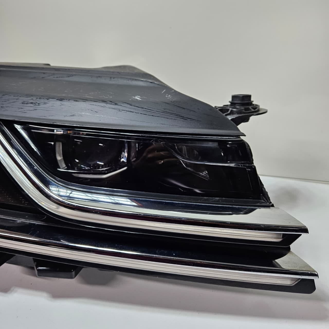 Volkswagen VW Passat CC 2018 LED Headlight 3GG941036 Used