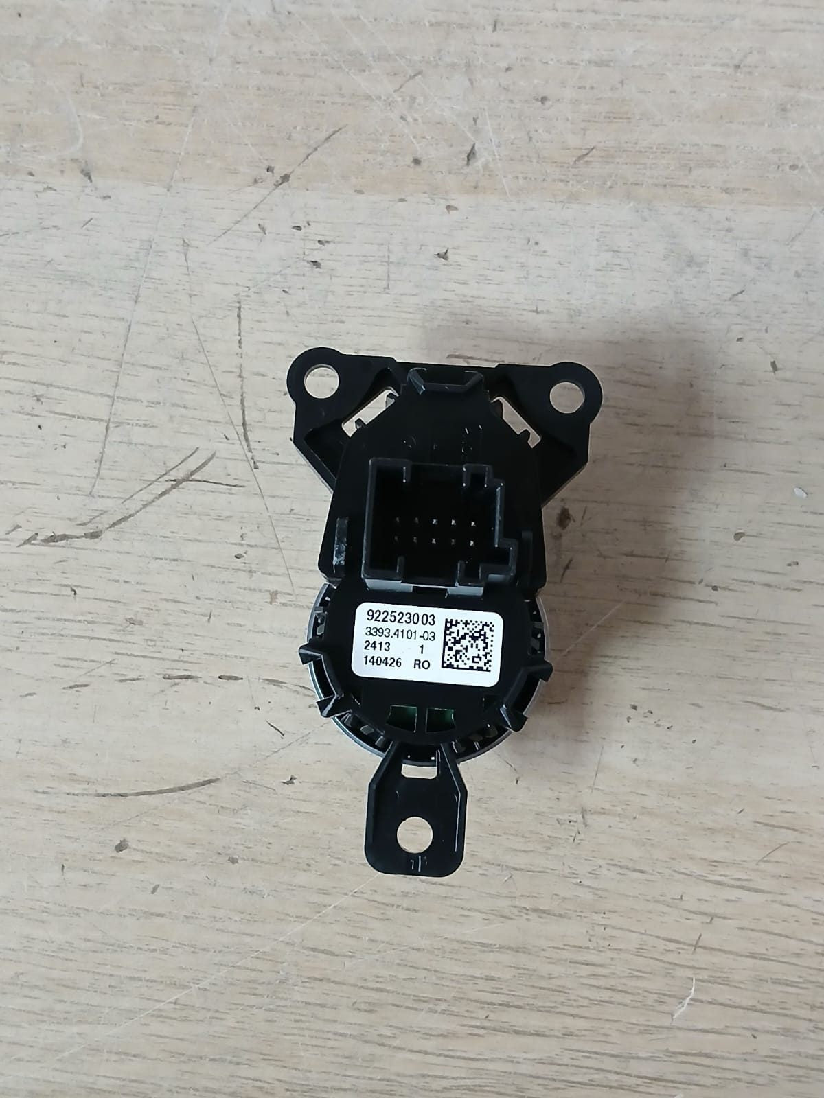 BMW 520i F10 2012-2013 N20 ENGINE CONTROL ECU UNIT + CAS + KEY 7644747