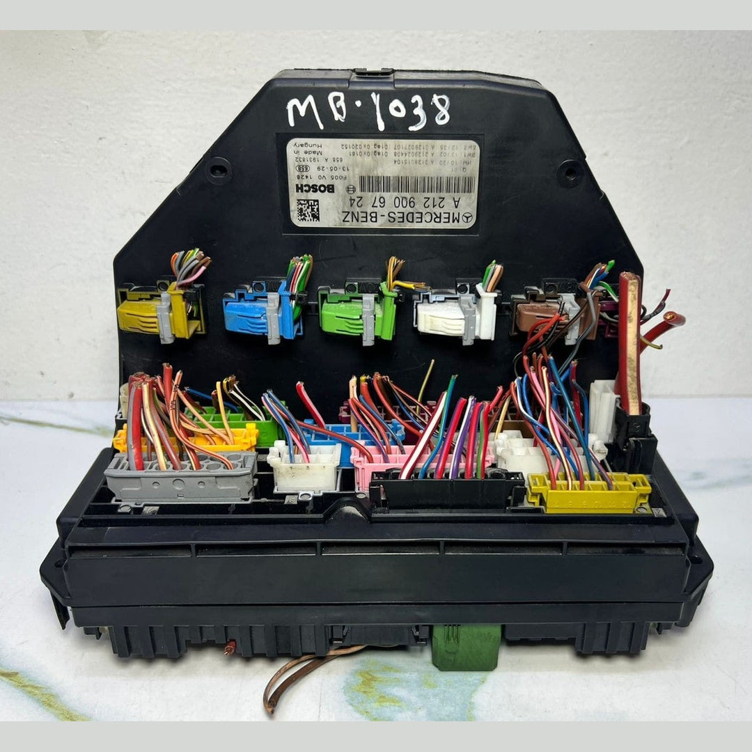2010-2015 Mercedes E350 Front Sam Fuse Relay Box Module A2129006724 W204 W212