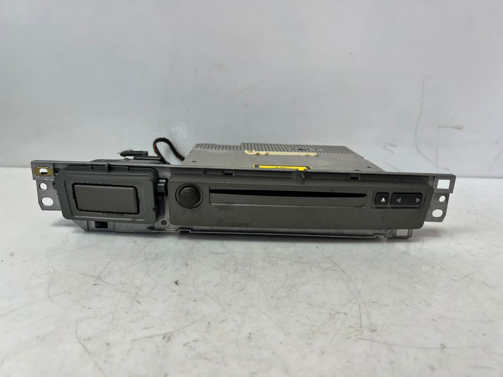 2006-2008 BMW E65 E66 E67 7' 730d 750i 750Li 760Li Radio Cd Player 6947711 OEM