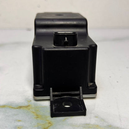 2015-2019 Mercedes-Benz C180 Voltage Converter A 205 9053414 C300, and C43