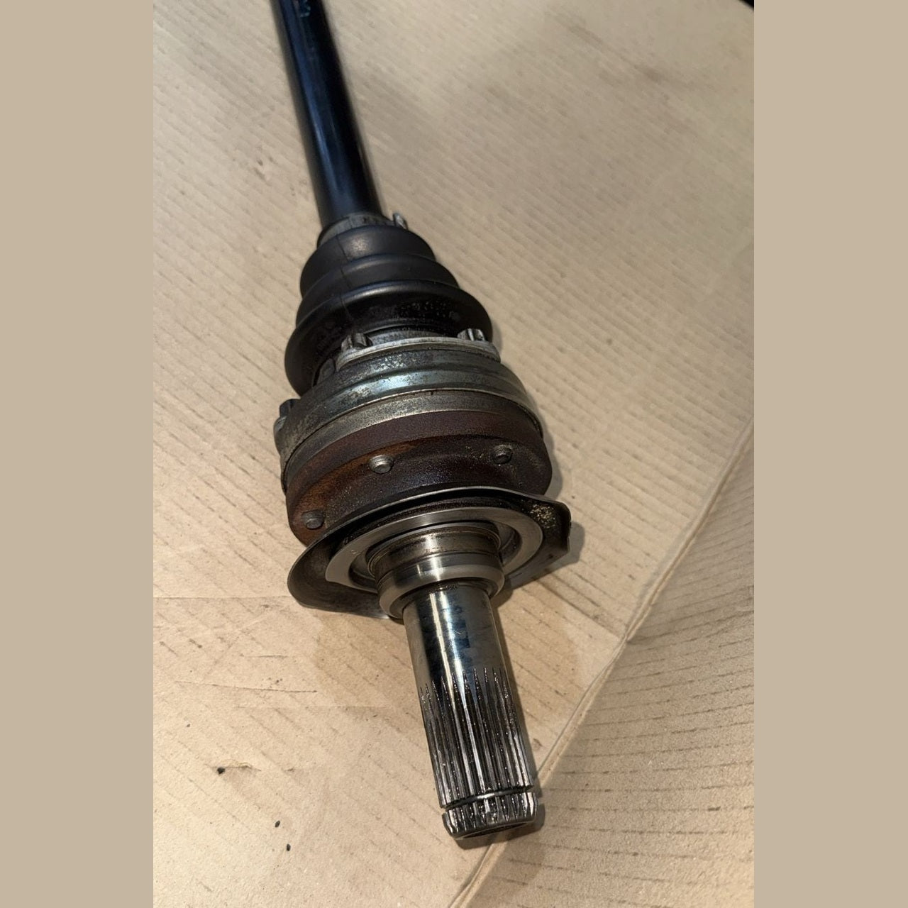 BMW AXEL OUTPUT SHAFT  E84 X1 N20 2013 RP RIGHT LK=86MM/D=29MM 1    3320-7619498