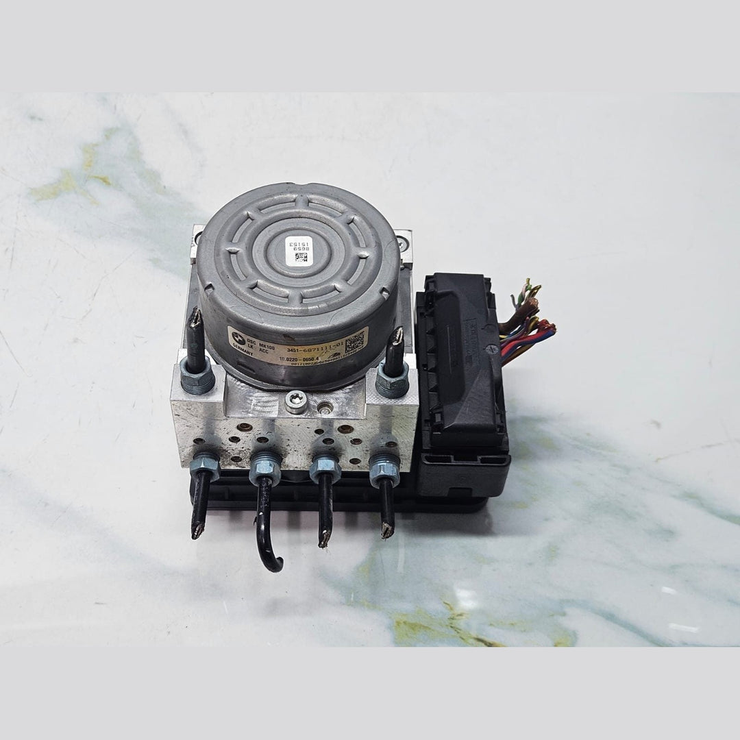 BMW Abs Pump And Control Module 6871112