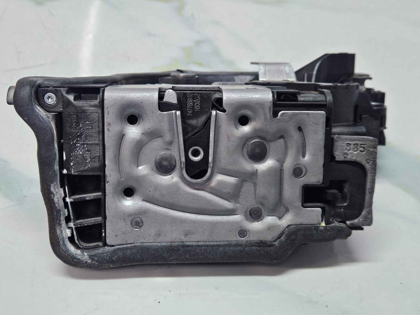 BMW G30 LCI 530d M Package Door Lock Latch Rear Left Side 7477689 OEM