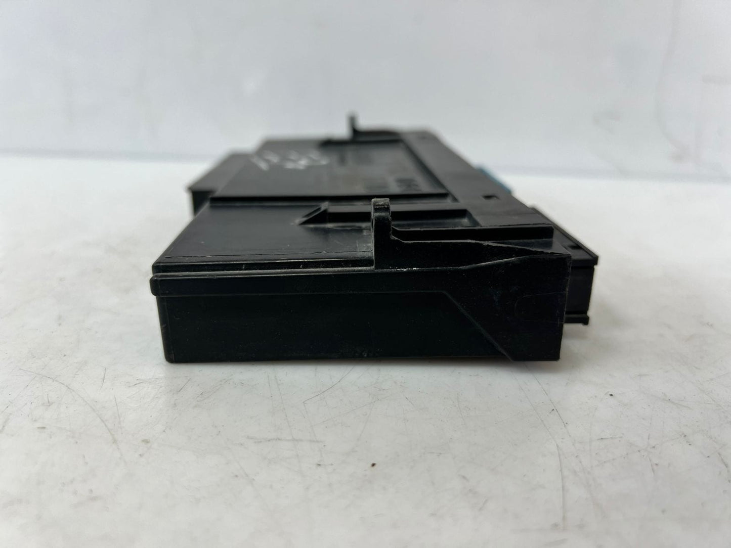 BMW 3 Series E90 E91 Body Control Module 9134485 OEM