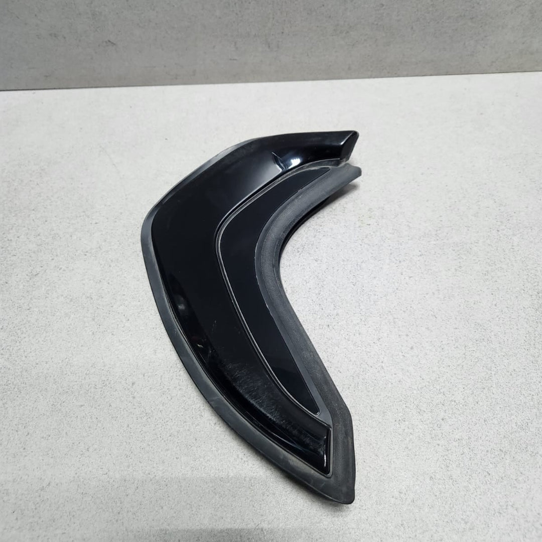 BMW F40 1 Series C Pillar Trim Rear Left Shadow Line 7474001 OEM
