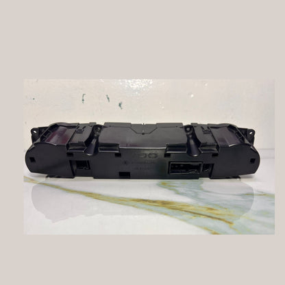 Mercedes-Benz A/C Heater Control Panel 211 830 2590 W211 E-Class