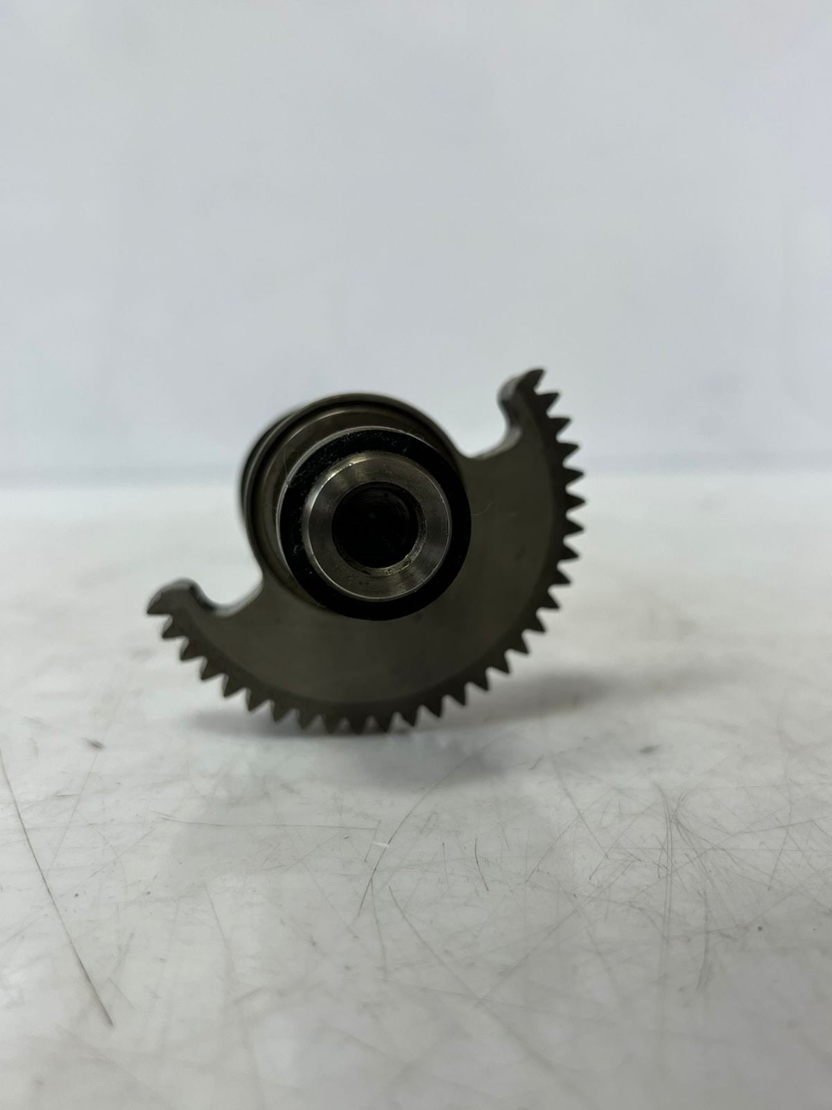2012-2016 BMW M5 F06, F10, F12, F13, F15, F16, F85 Eccentric Shaft 7604865 OEM