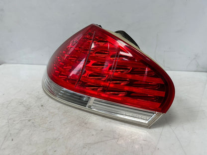 2006-2007 BMW M6 E63 E64 6' 640I 645I RIGHT SIDE Tail Light LED 7170976 OEM