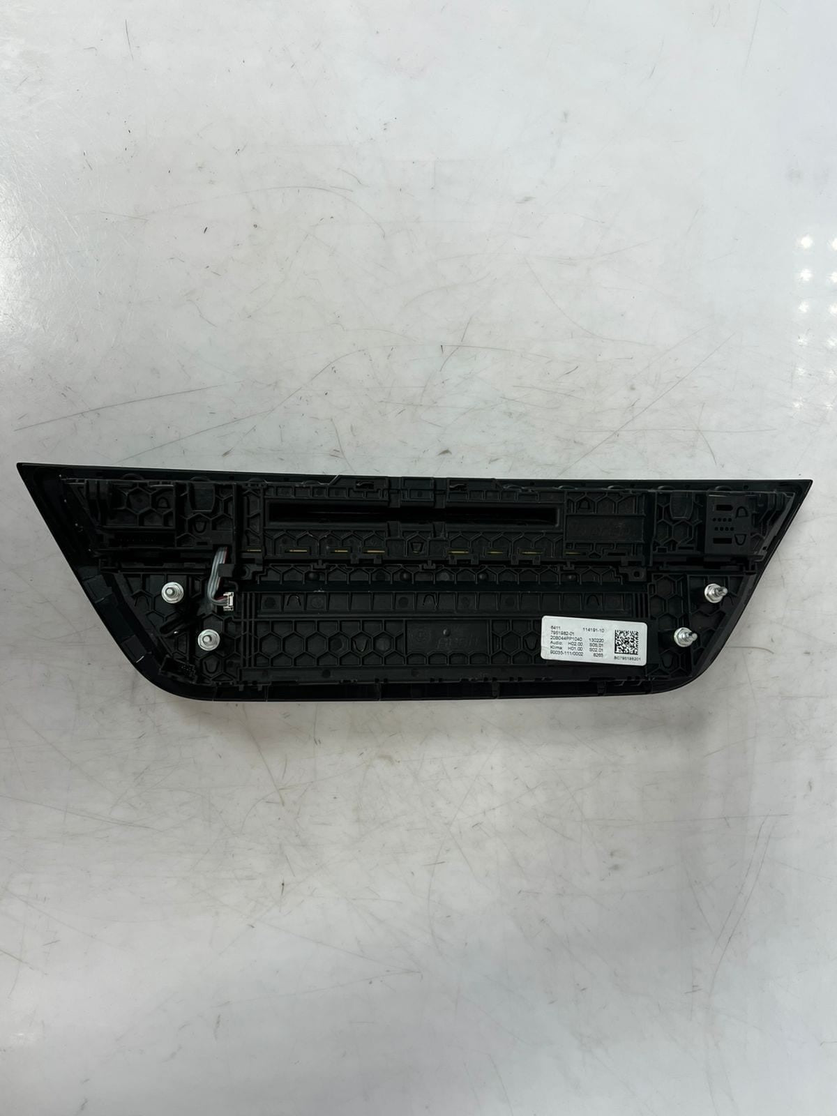 2018 BMW X3 G01 X3, G02 X4, F97 X3M, F98 X4M iX3 Climate Control Panel 7951982