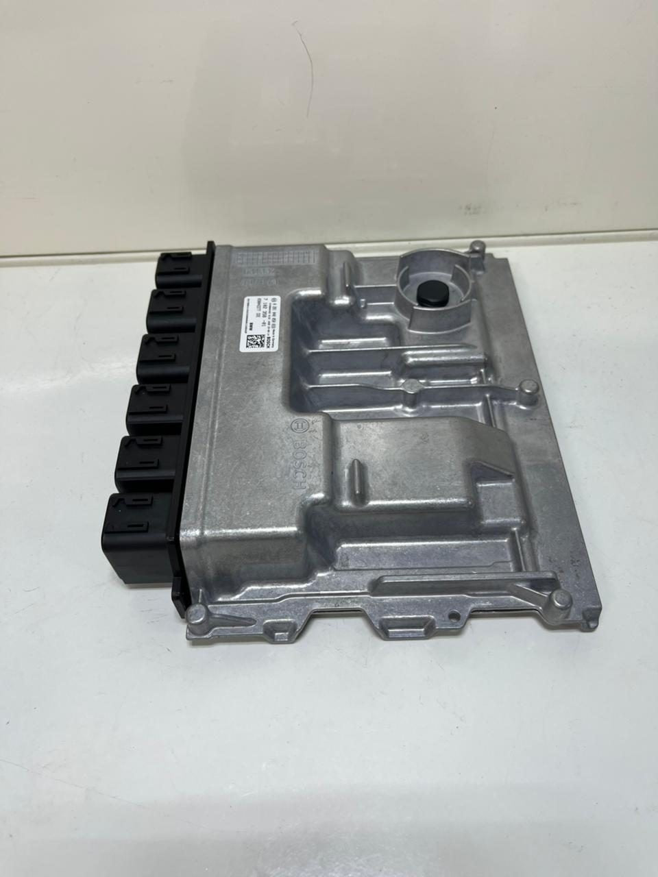 OEM BMW X5 G05 Engine Control Unit ECU Only DDE 7102358