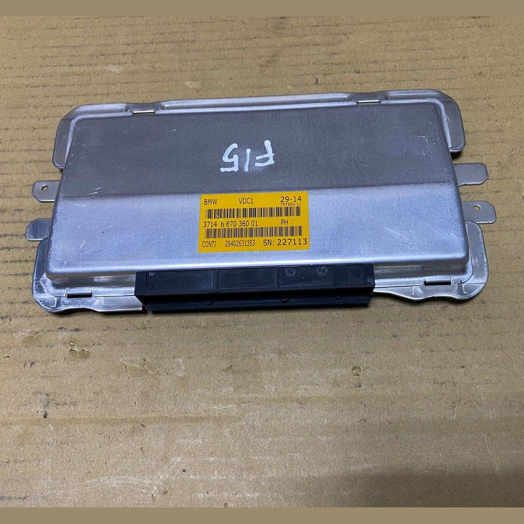 2013-2018 BMW M6 Suspension Control Module 6870360 M5, M6, X5, and 2 Series
