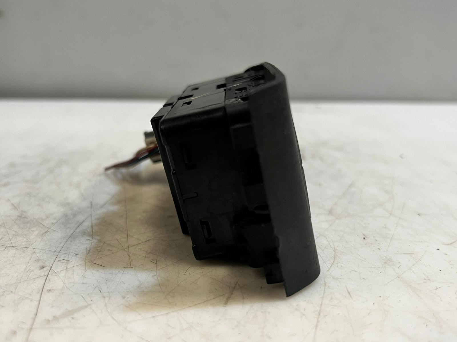 2011-2016 BMW 5 Series F10 F11 550i xDrive Master Window Switch 9238240 OEM