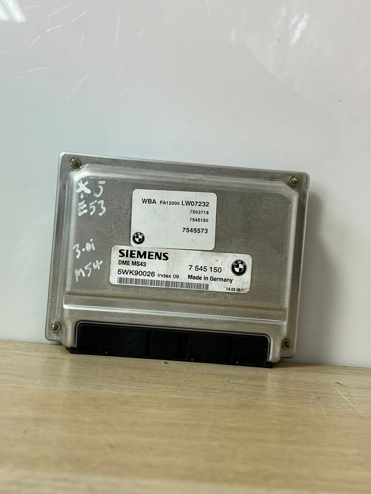 2003-2005 BMW 530i Engine Computer Module 7545150 E39 E46 MS43 M54 ECU