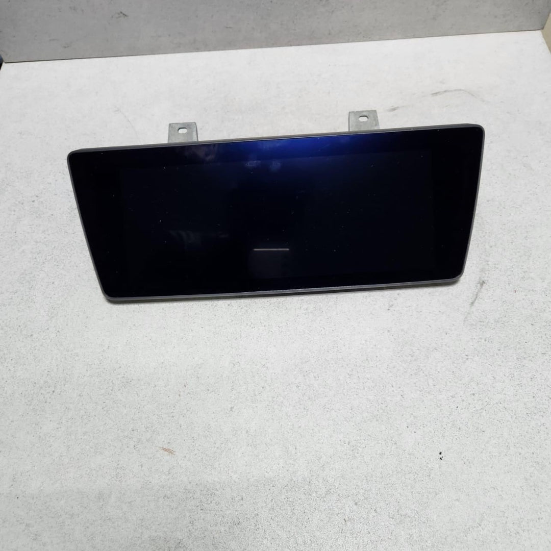 2017-2023 BMW M5 Central Information Display 8715339 5 Series G30 G31 and F90 M5