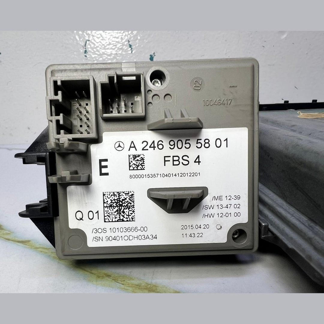 Mercedes CLA GLA ECU Engine Control Module Ignition Switch 2Key Set A270 9002100