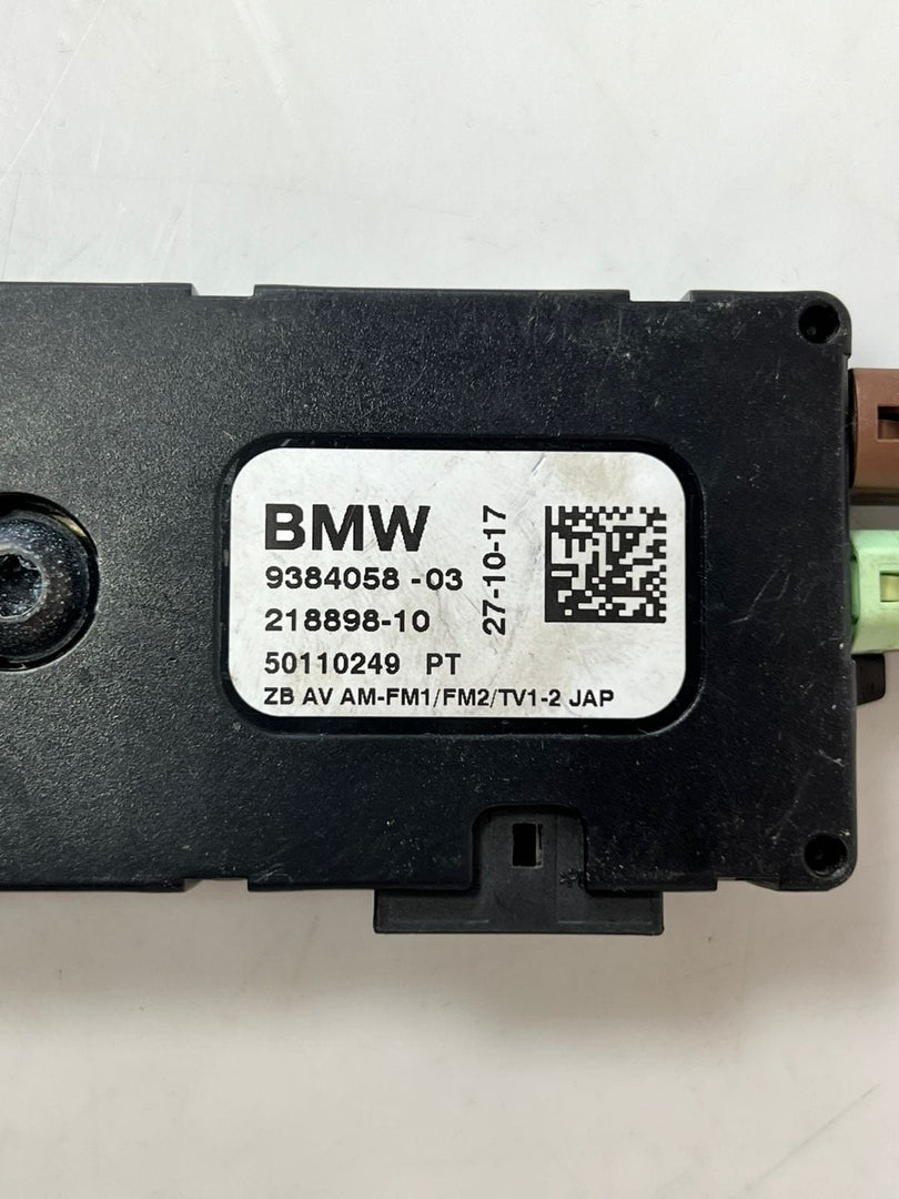 BMW 5' F90 G30 7' G11 G12 Antenna Amplifier Diversity 9384058 OEM