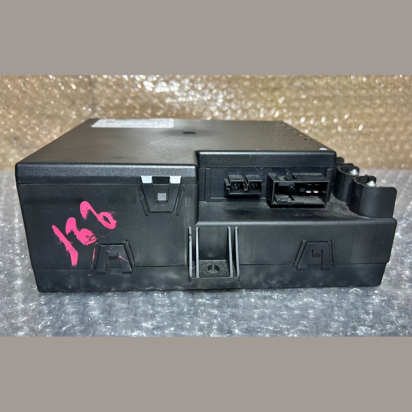 07-13 Mercedes W221 S550 CL63 AMG Electric Power Supply Control Fuse Box Module