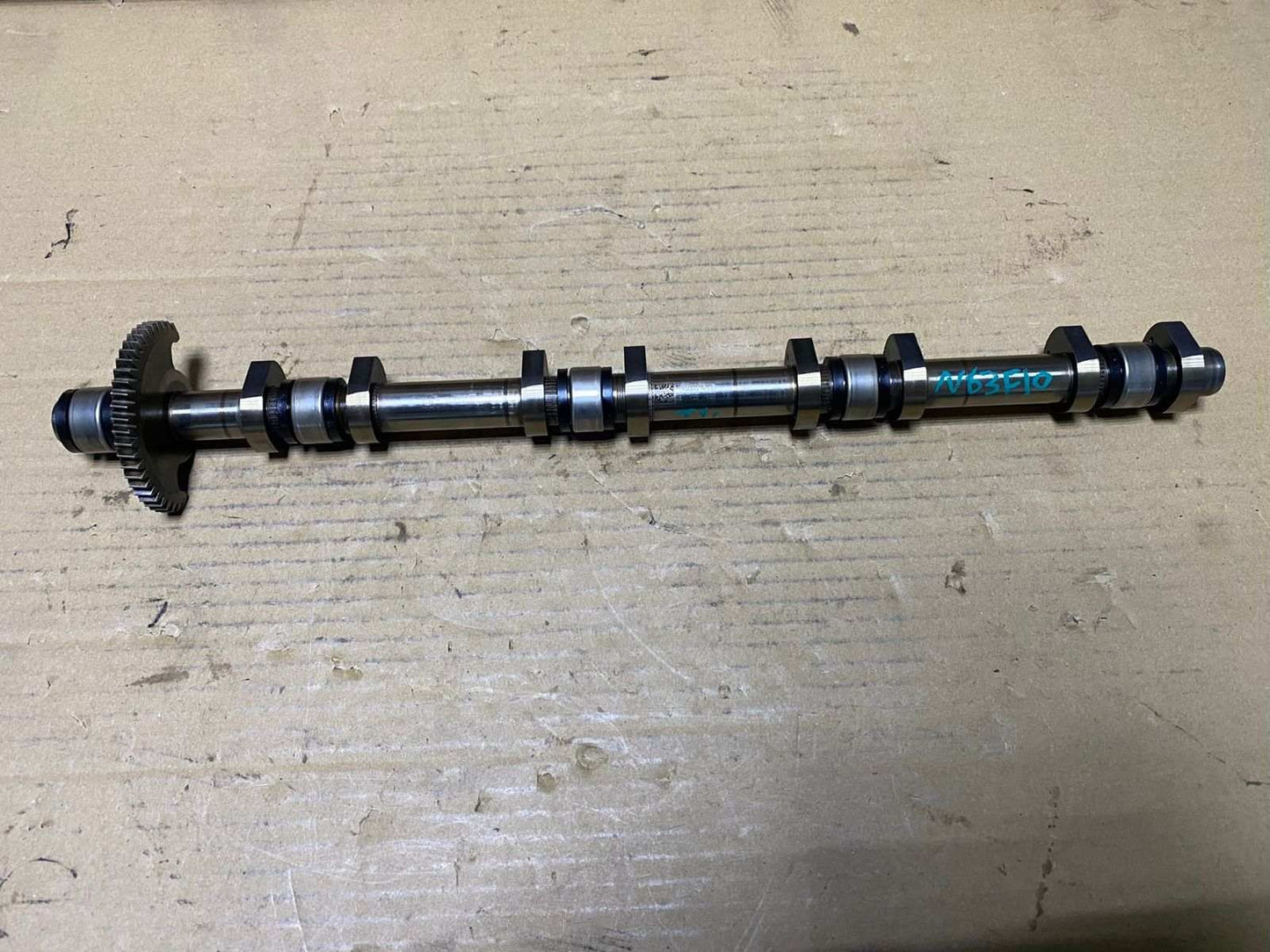 2013-2015 BMW Alpina B7 xDrive Eccentric Shaft 7604862 M5, M6, and 550i 5-8 on 4