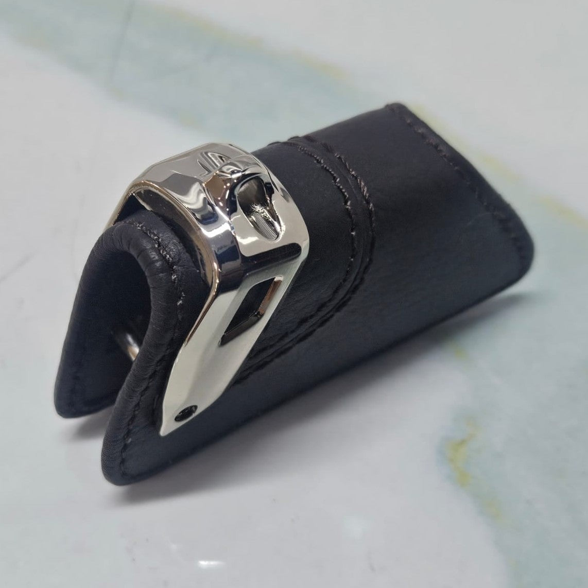 Genuine BMW F40 G20 G30 Leather Key Case With Stainless Steel Clip 82292408819