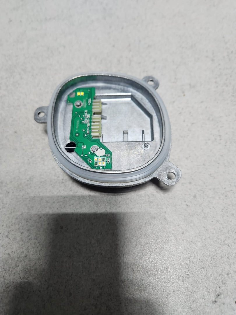 Genuine BMW Led Turn Signal Module 9883631 3 Series G20 G21 G28