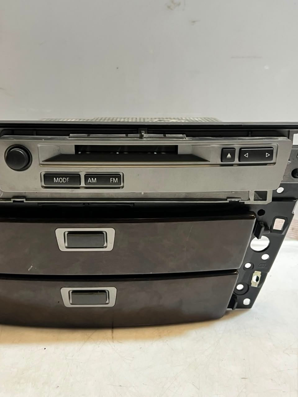 BMW 740i 7 Series E65 E66 Radio/CD/DVD/GPS Head Unit 9150993 OEM